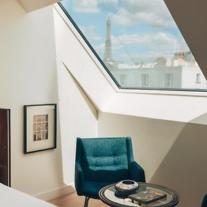 Suite Junior Eiffel